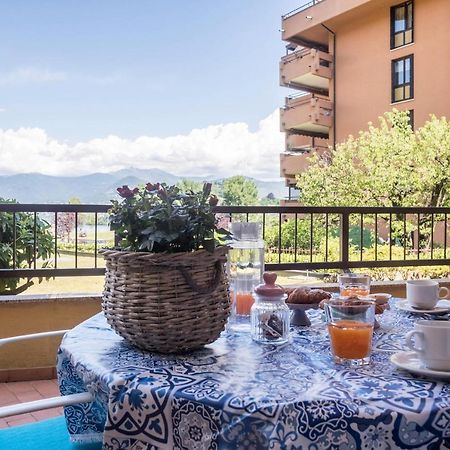 House Samantha Lago Maggiore ラヴェーノ・モンベッロ エクステリア 写真